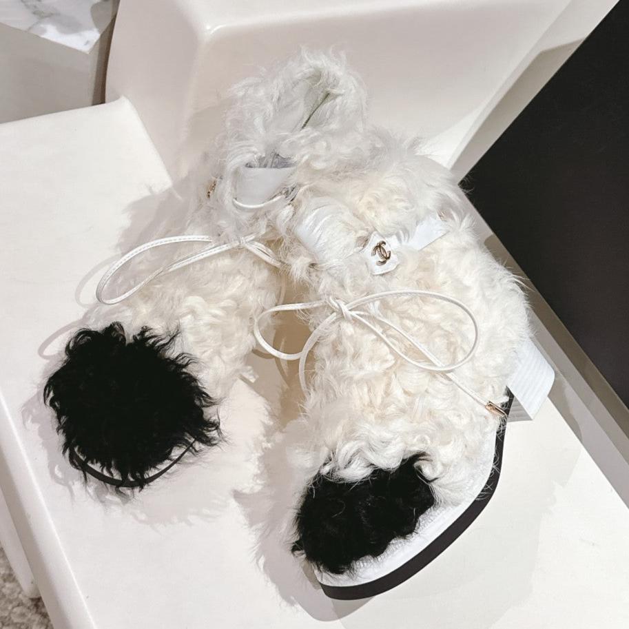 Chanel Short Boots in White Lamb Fur and Lambskin 962186