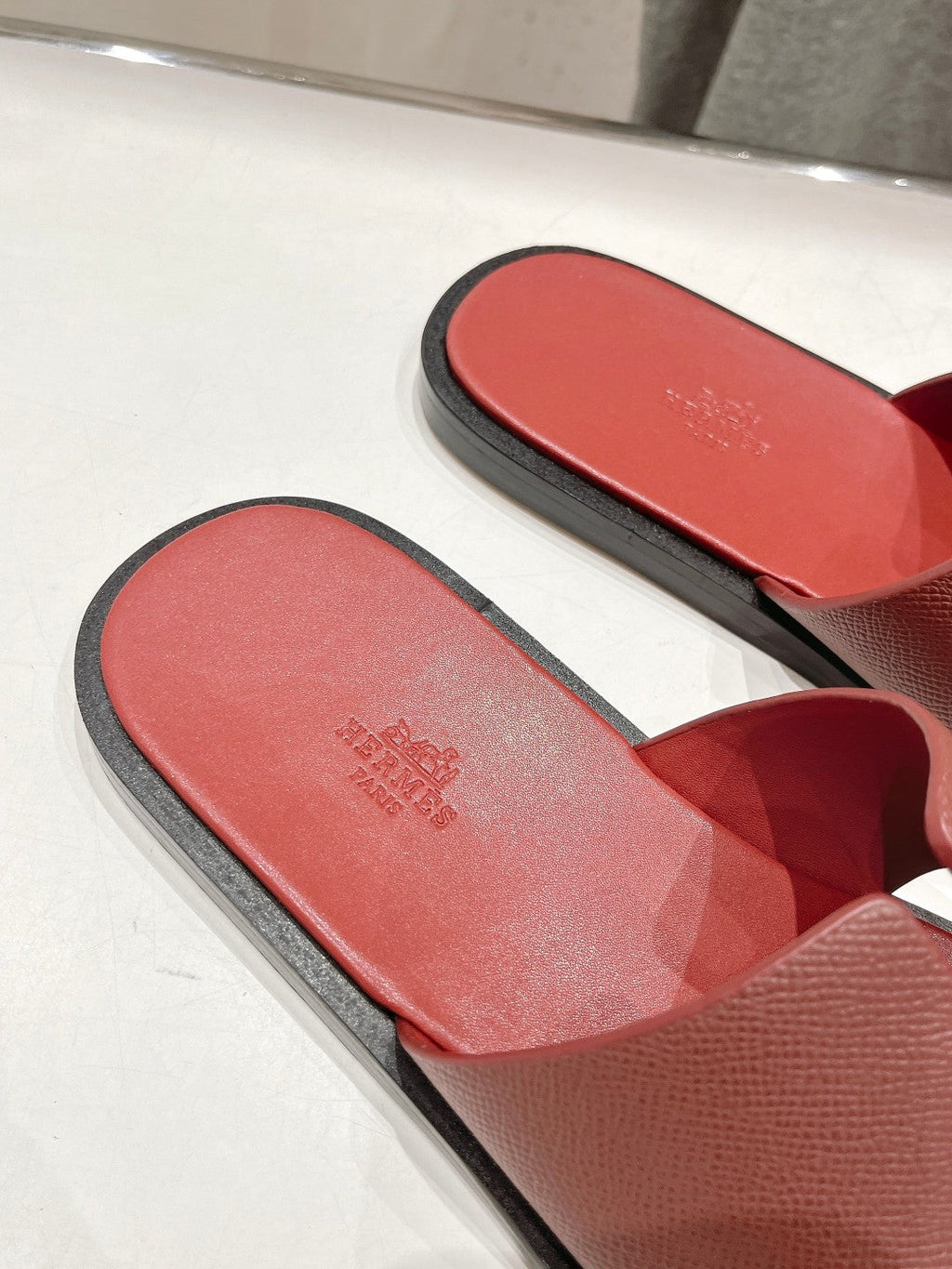 Hermes Izmir Sandal Ruby Lambskin