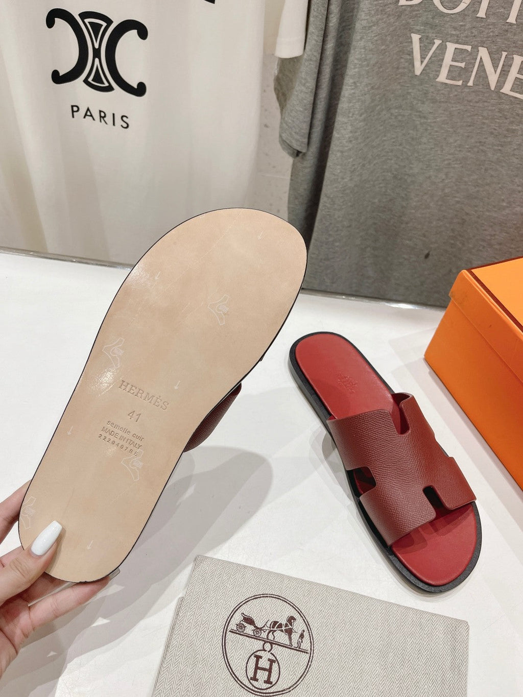 Hermes Izmir Sandal Ruby Lambskin