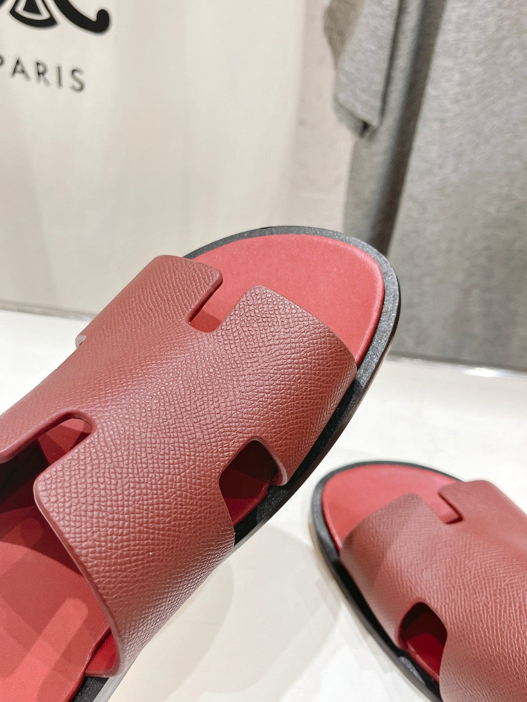 Hermes Izmir Sandal Ruby Lambskin
