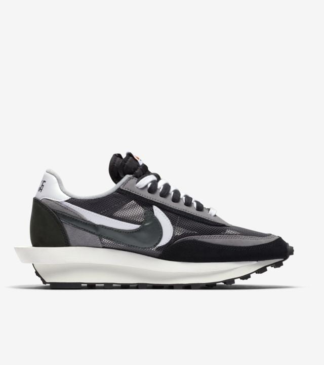 Nike LD Waffle sacai Black Sneakers
