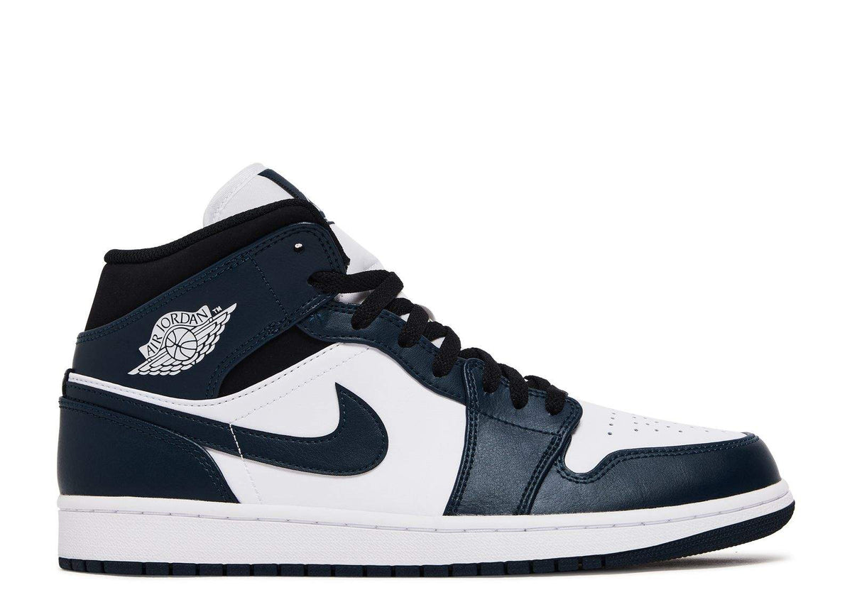 Air Jordan 1 Mid 'Armory Navy' Sneakers