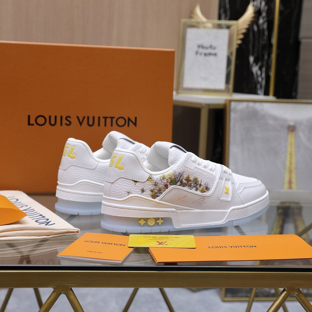 Louis Vuitton Embroidered White Low-Top Sneakers — hero