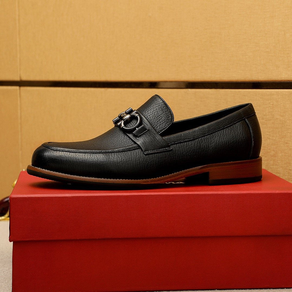微商相册测试鞋子-Salvatore Ferragamo Black Metal Ornament Loafers — hero