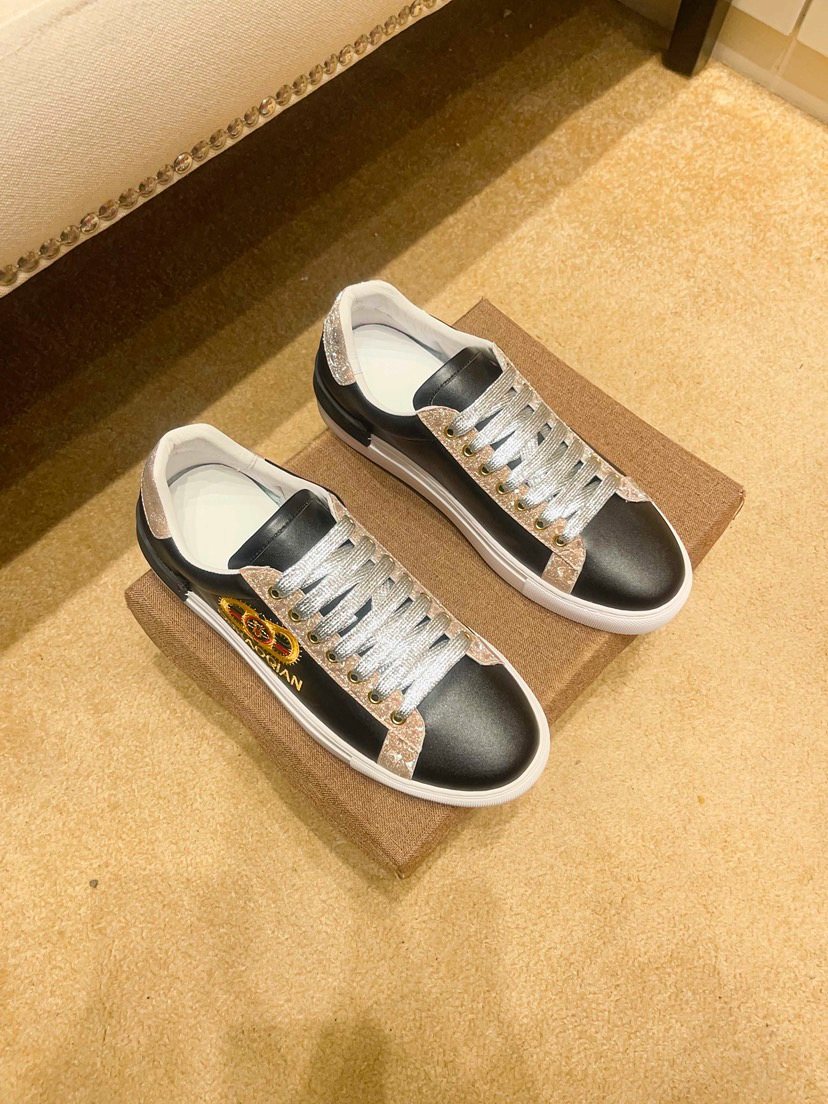 Men’s Emblem Low-Top Sneakers — front