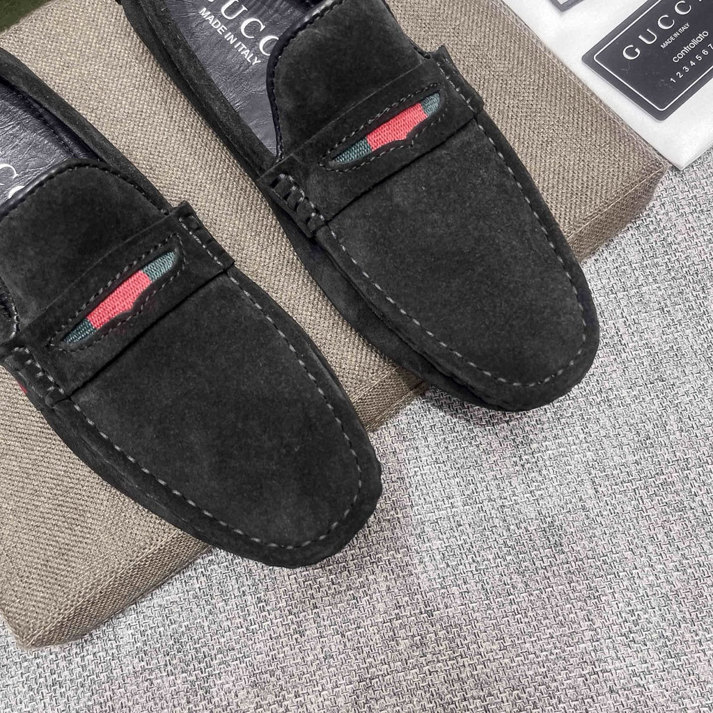 Gucci Black Stripe Slip-On Loafers — detail