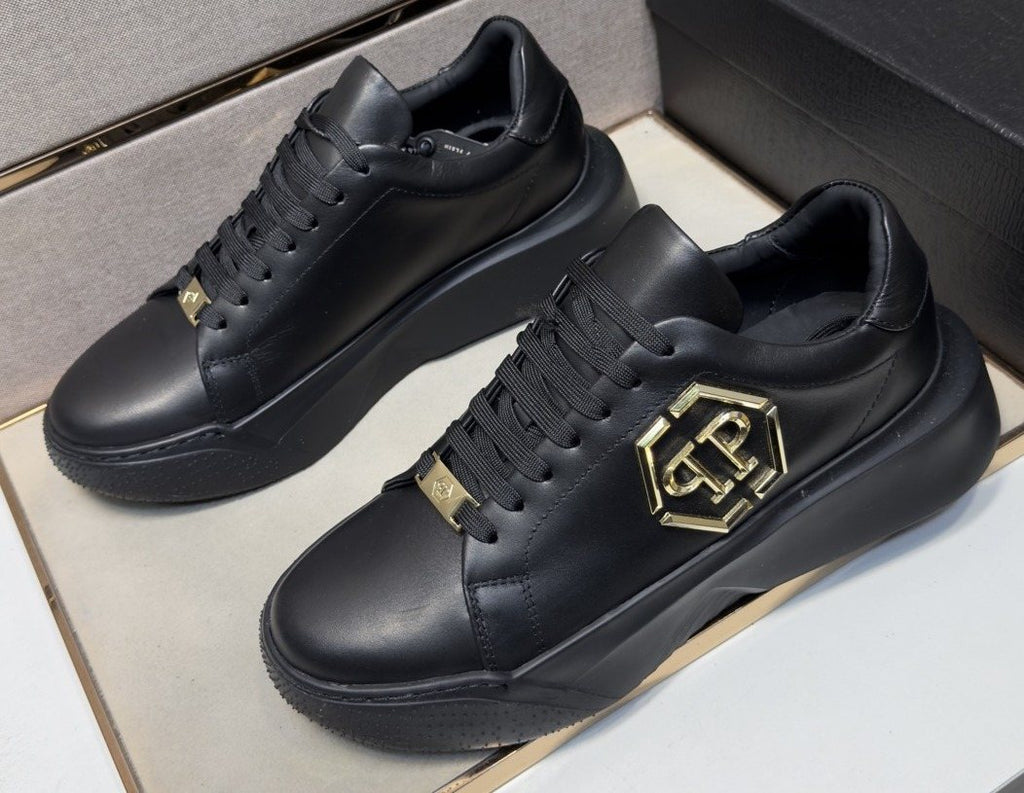 Philipp Plein Black Gold-Accent Sneakers — front