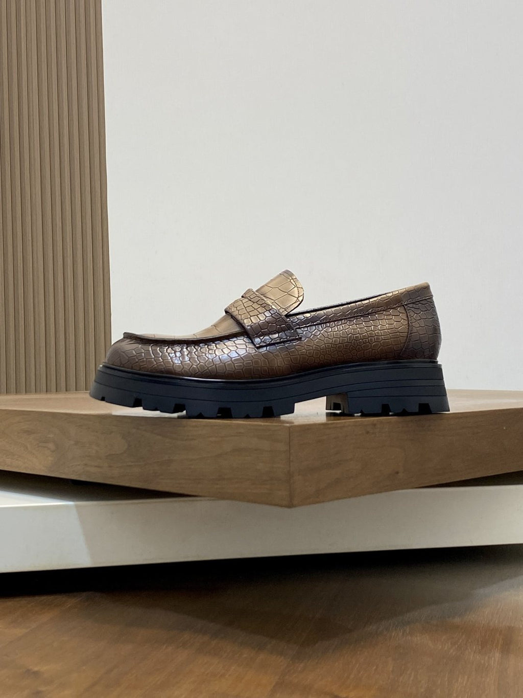 Alexander McQueen Croc-Embossed Lug-Sole Loafers — side
