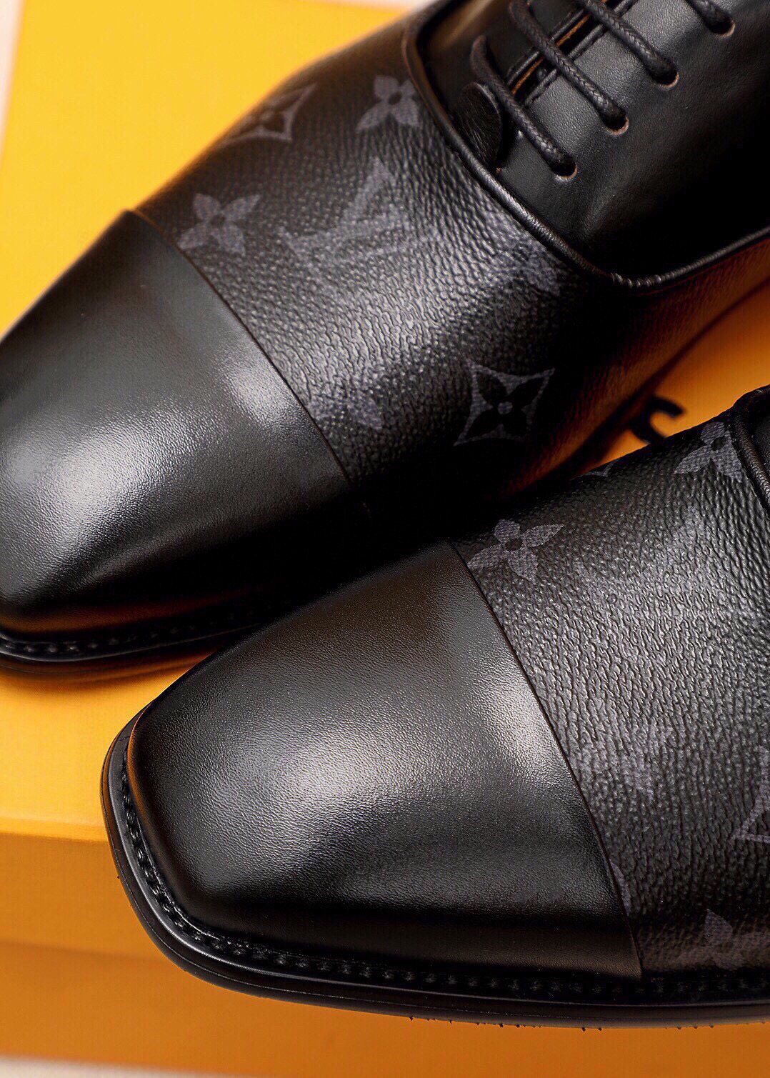 Louis Vuitton Monogram Lace-Up Dress Shoes — detail