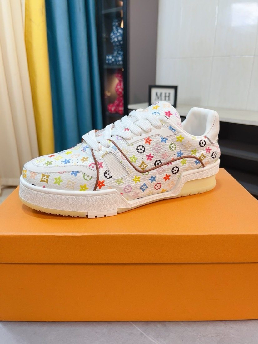 Louis Vuitton Multicolor Motif Low-Top Sneakers — side
