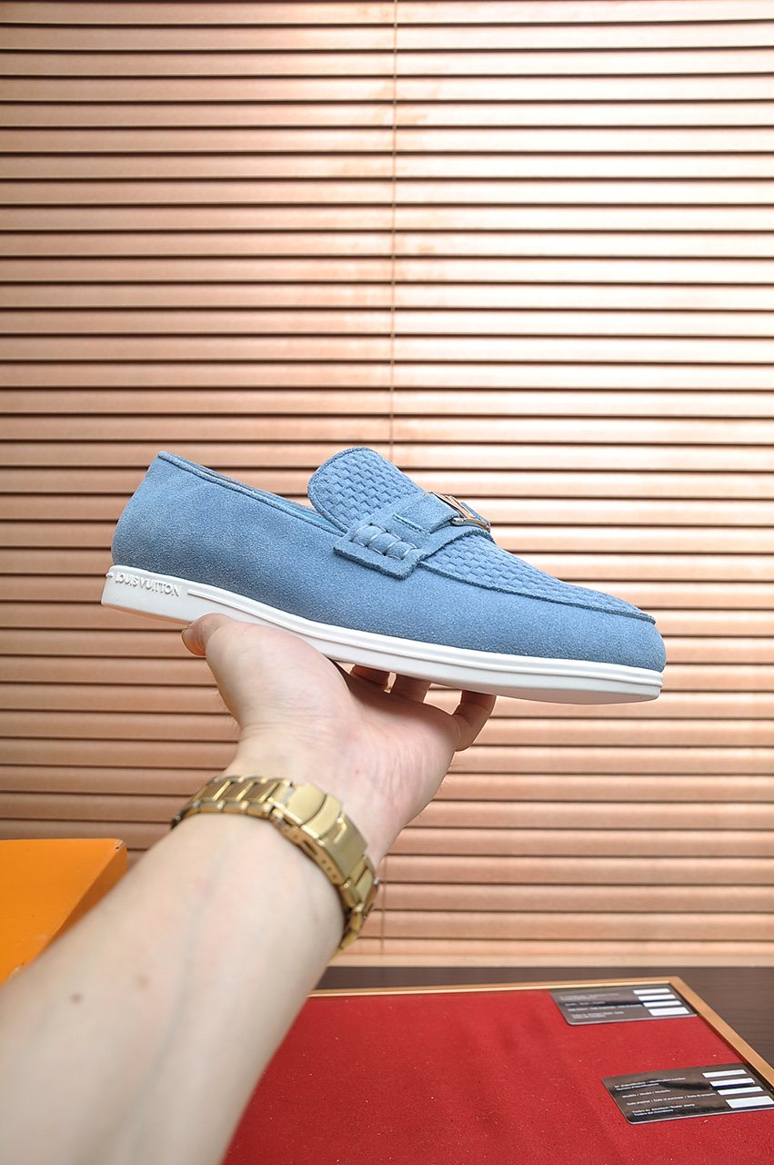 微商相册测试鞋子-Louis Vuitton Buckle Slip-On Loafers — side