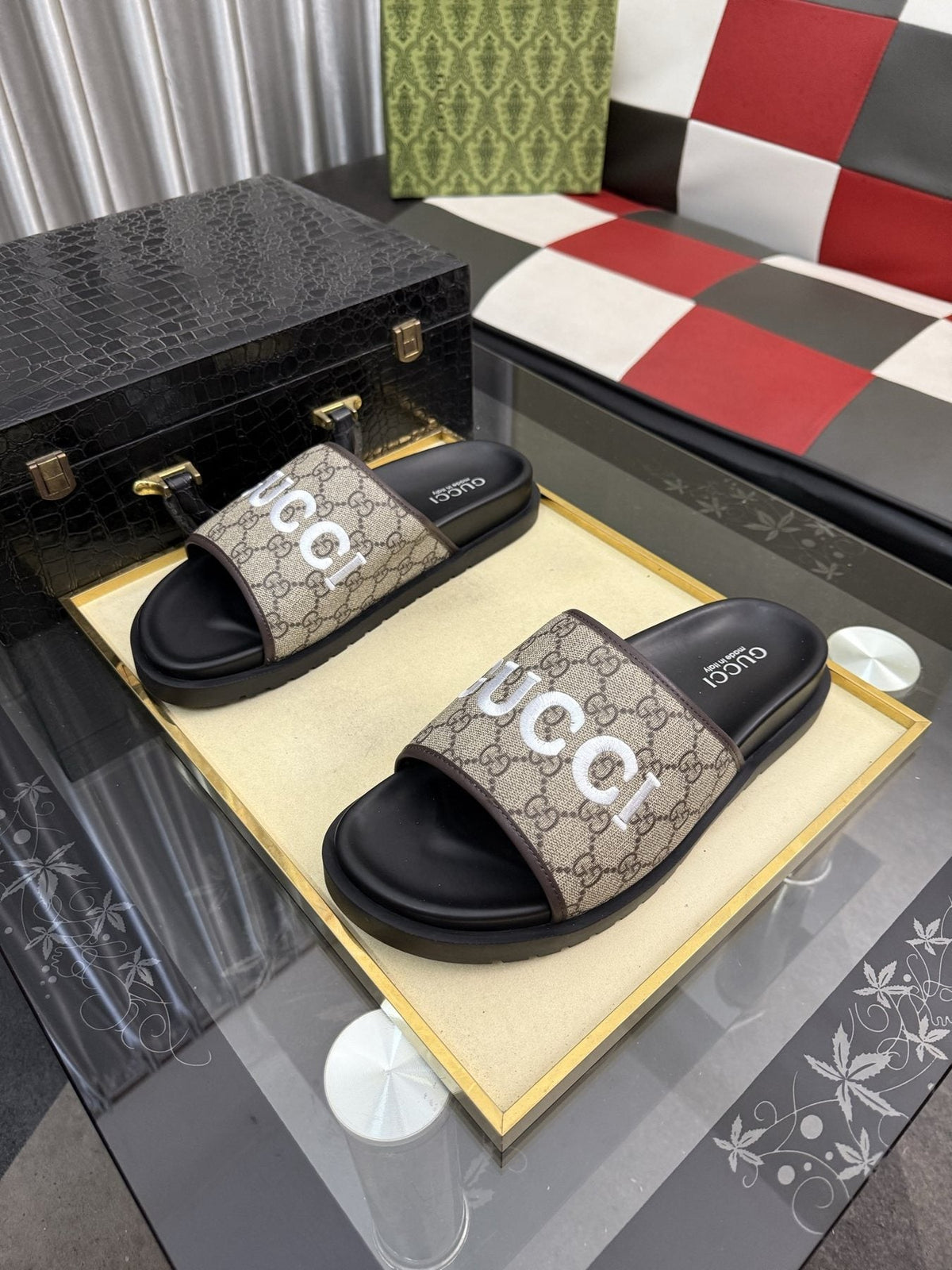 Gucci Logo Strap Slide Sandals — front