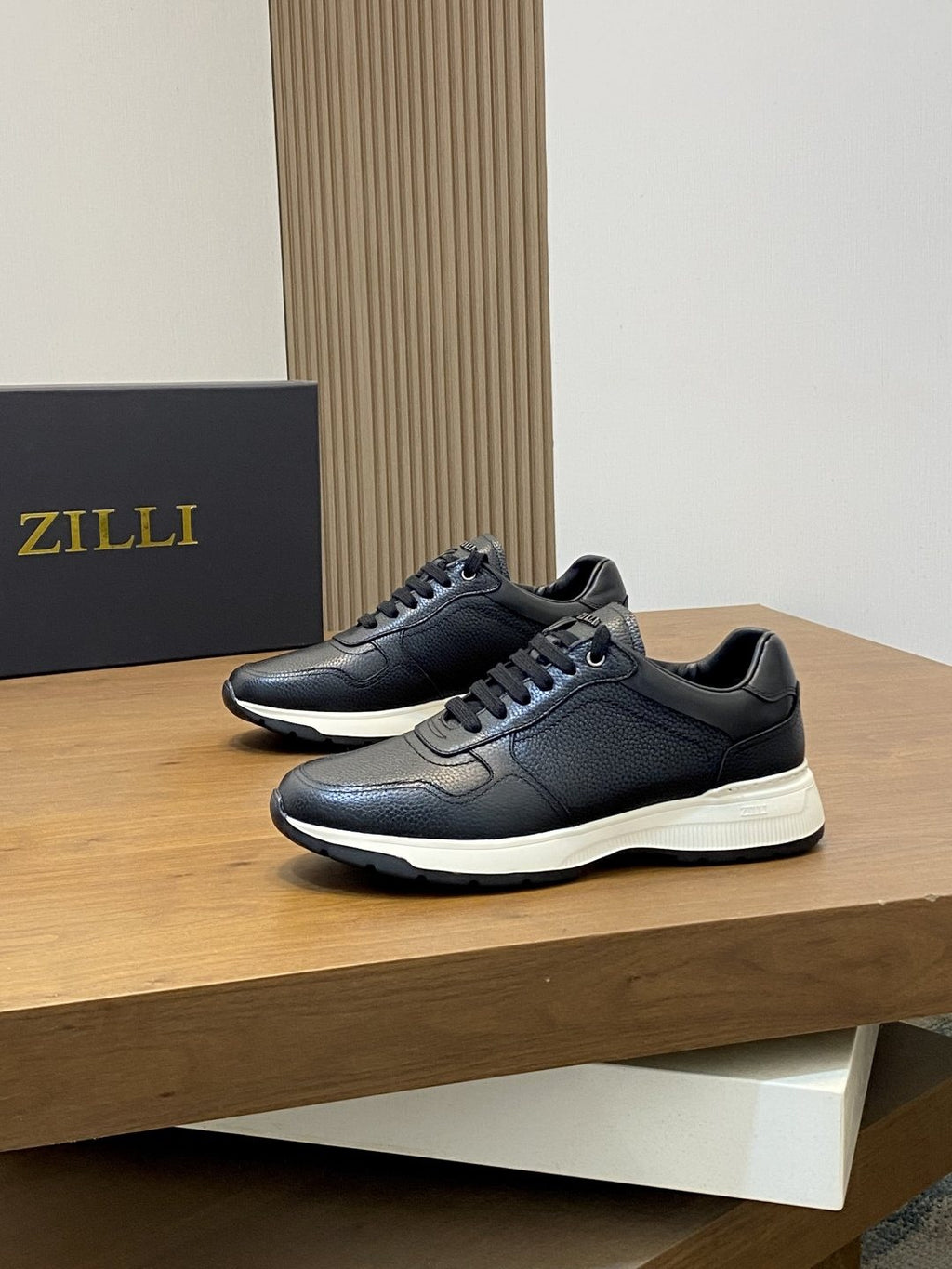 ZILLI Stitched Leather Sneakers — front