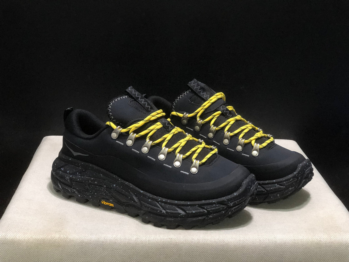 HOKA ONE ONE Tor Summit Sneakers