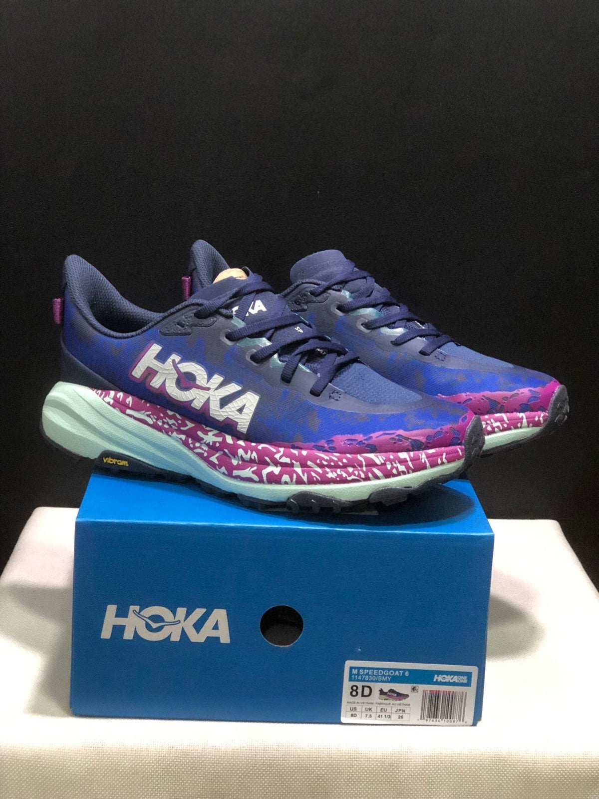HOKA ONE ONE Speedgoat 6 Trail Running Shoes