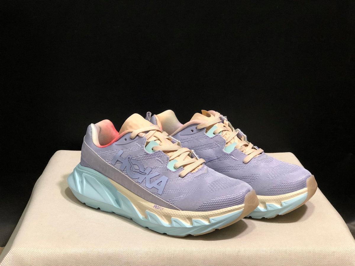HOKA ONE ONE Elevon 2 Running Shoes
